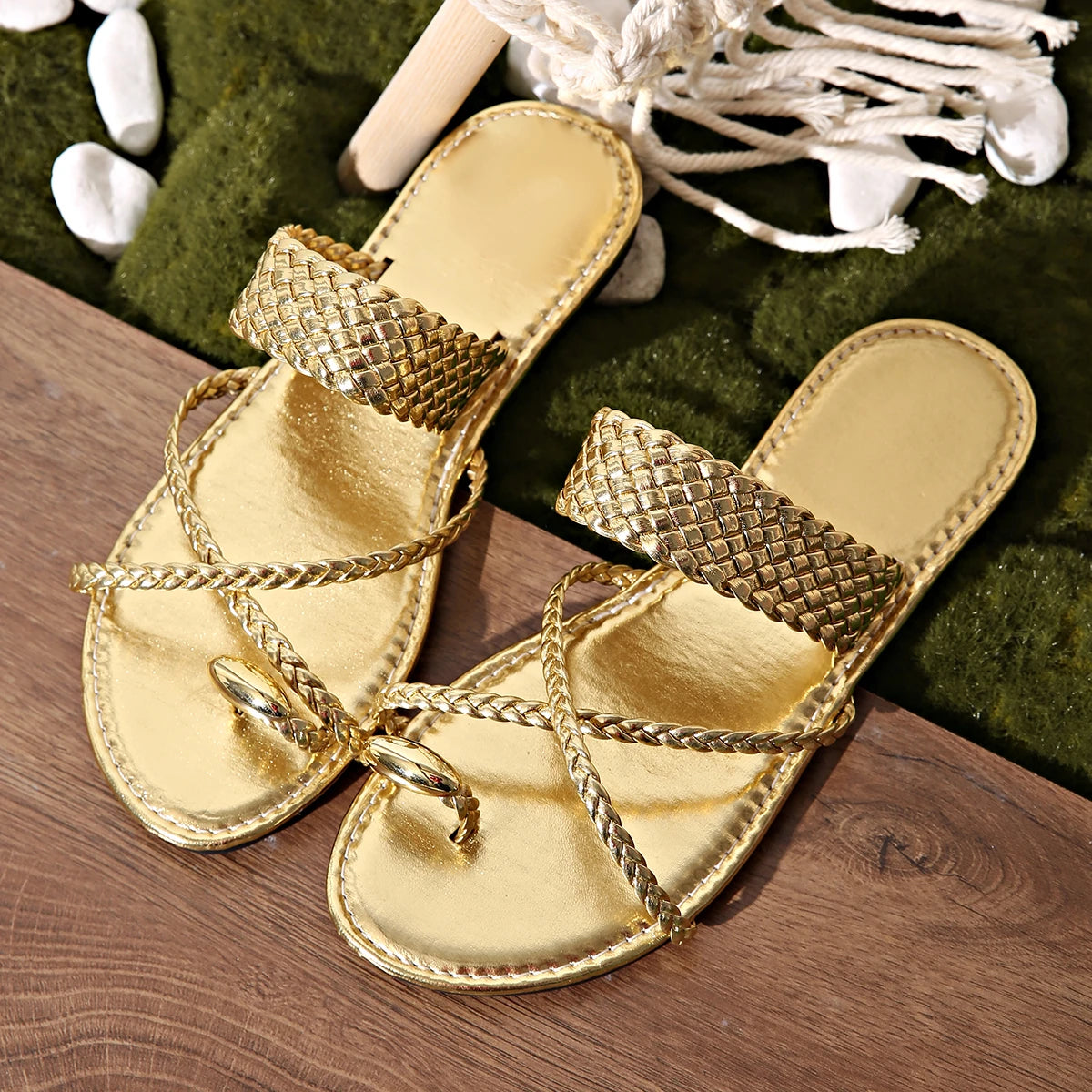 Gold threat sandals