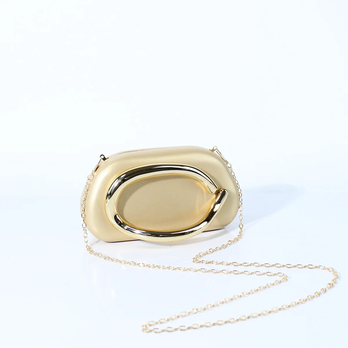 Glam horizon clutch