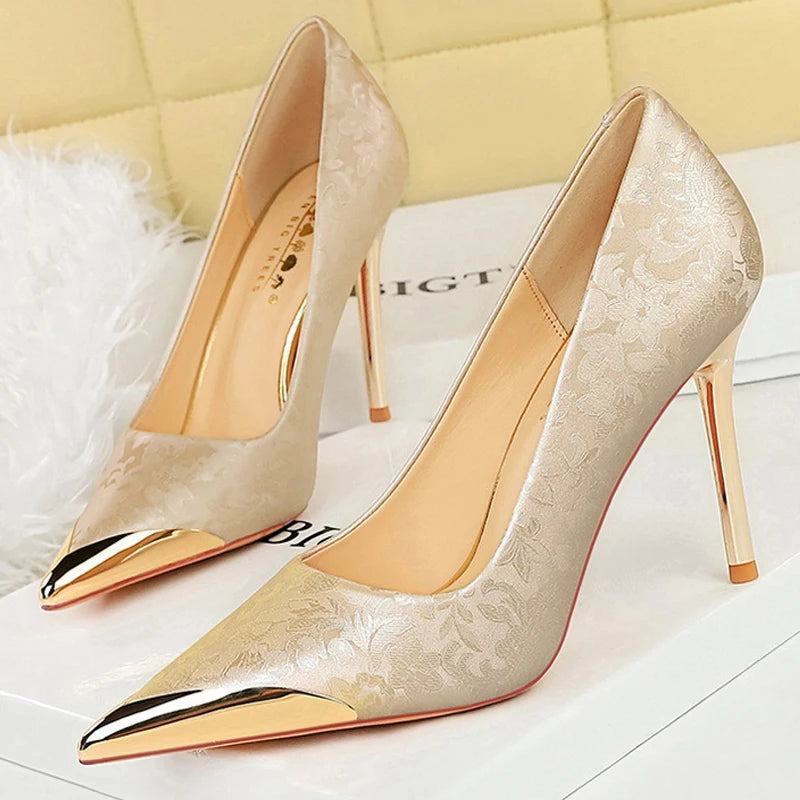 Ottawa heels