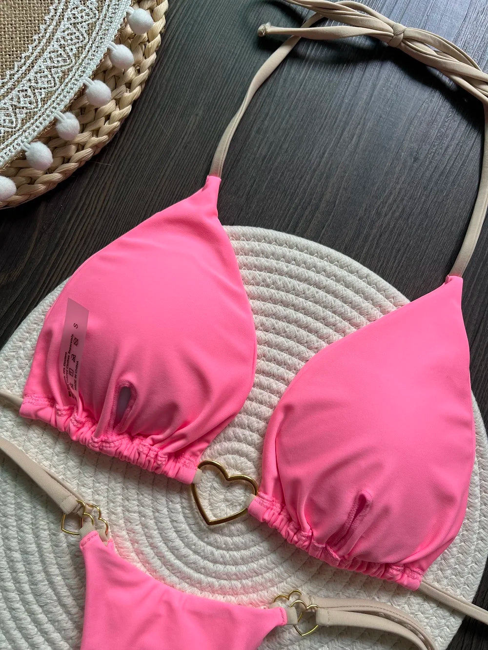 Carolina bikini