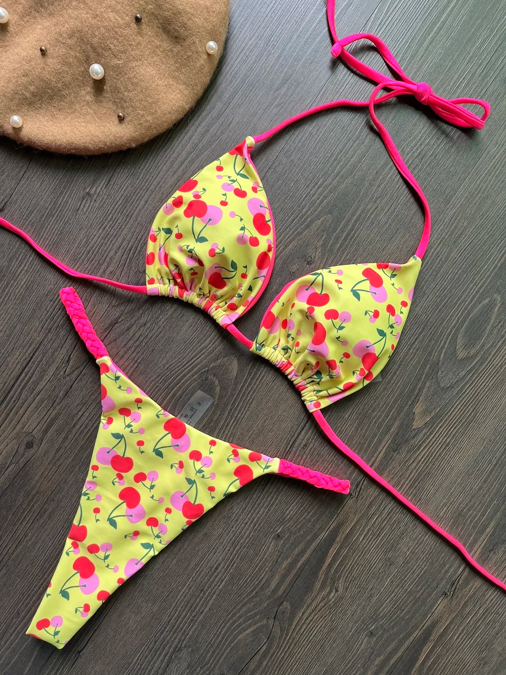 Sea berry bikini