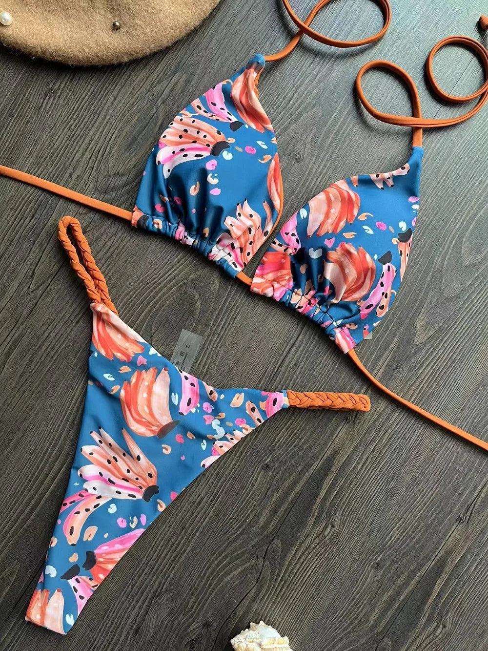Sea berry bikini