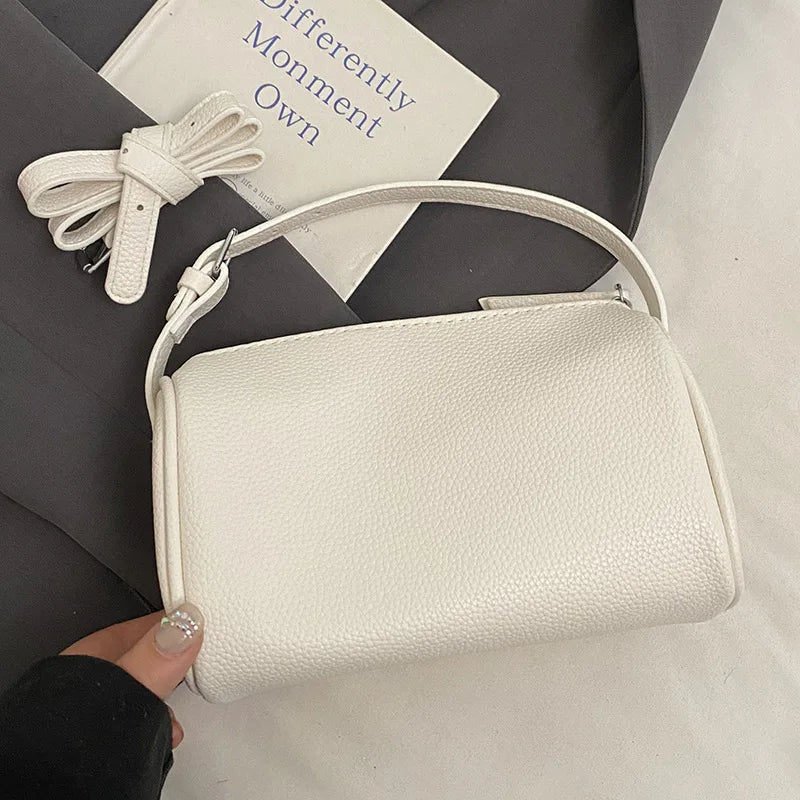 Simple Lychee  Armpit Bag