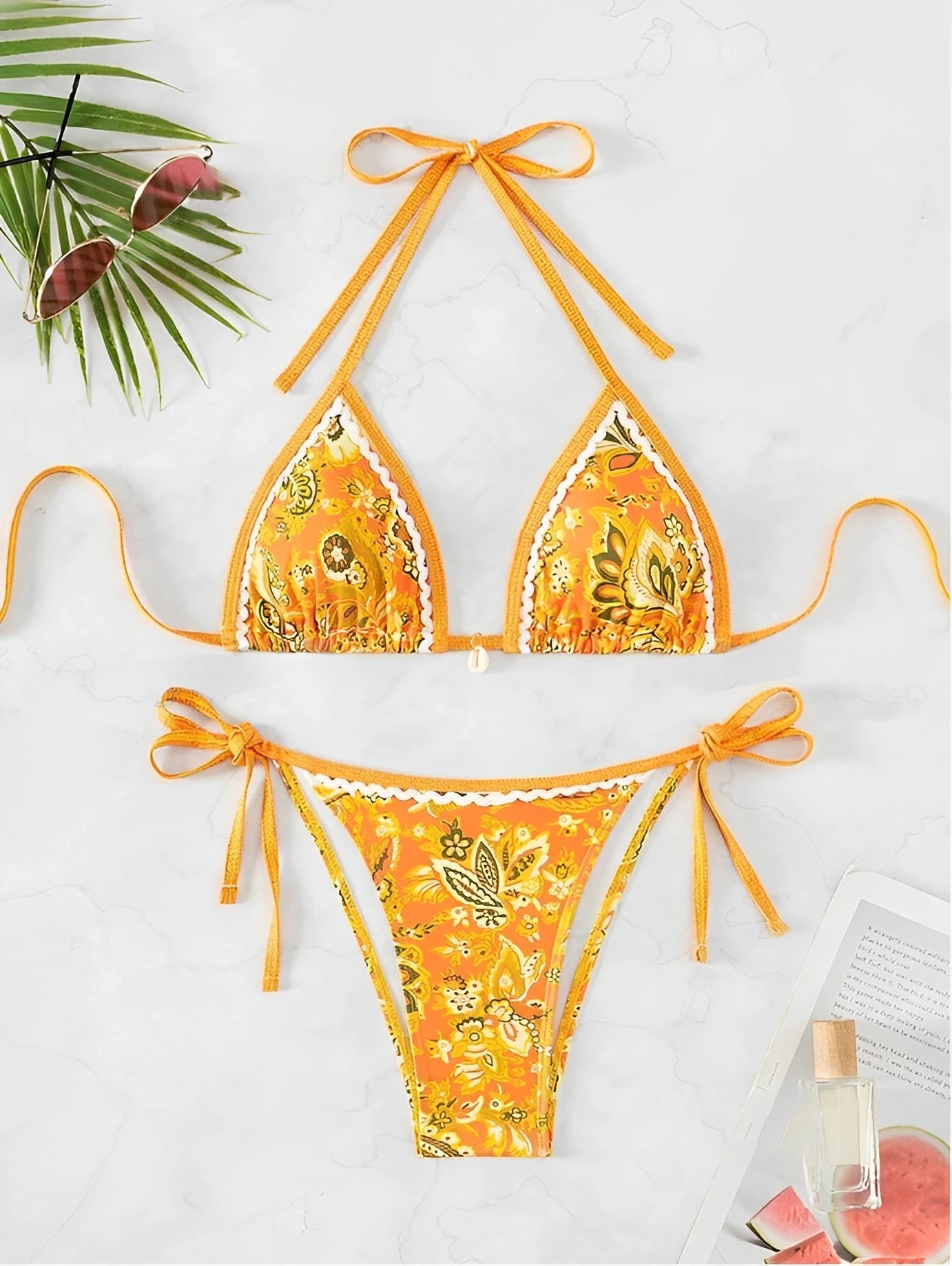 Norah bikini
