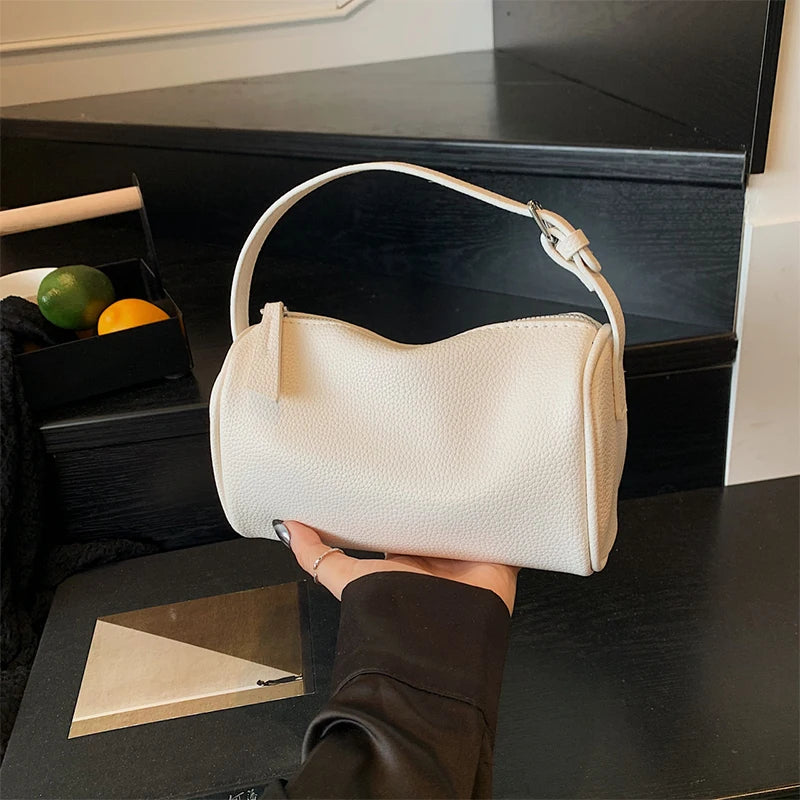 Simple Lychee  Armpit Bag