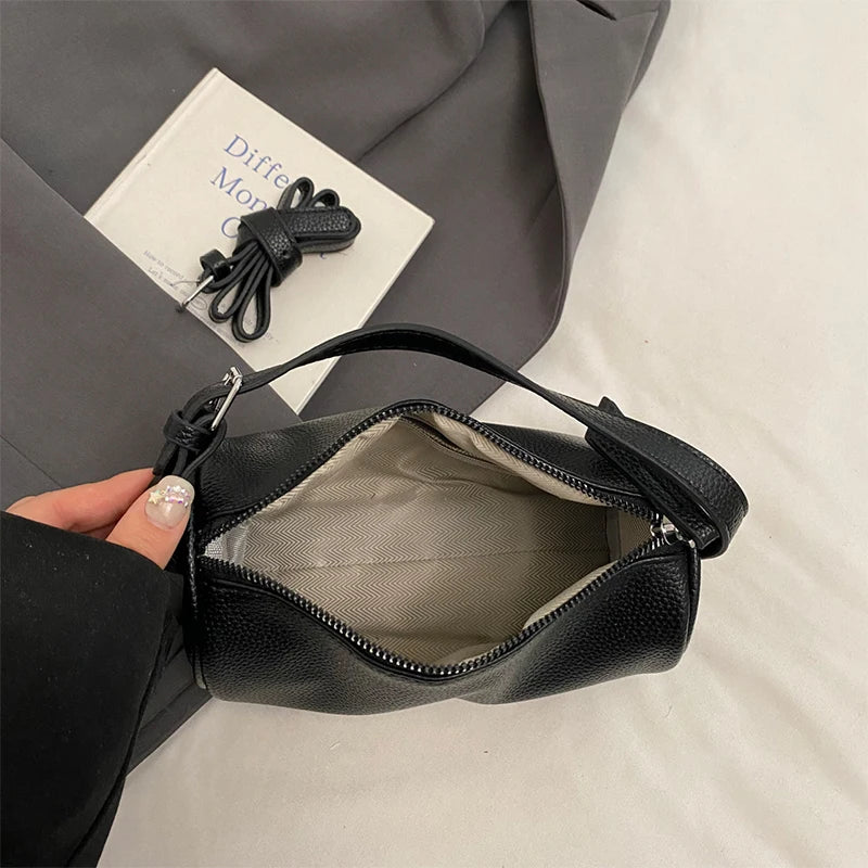 Simple Lychee  Armpit Bag